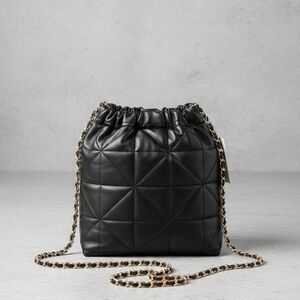 NWT a new day Black Quilted Crossbody Bag with Chain Strap